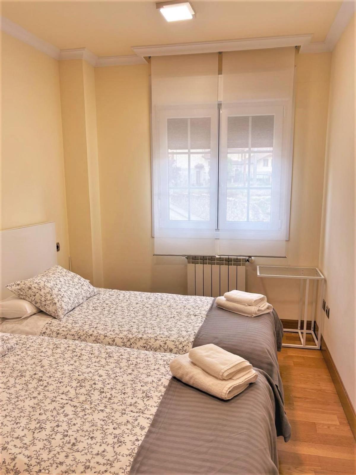Apartamentos Del Pisuerga Cervera De Pisuerga Bagian luar foto